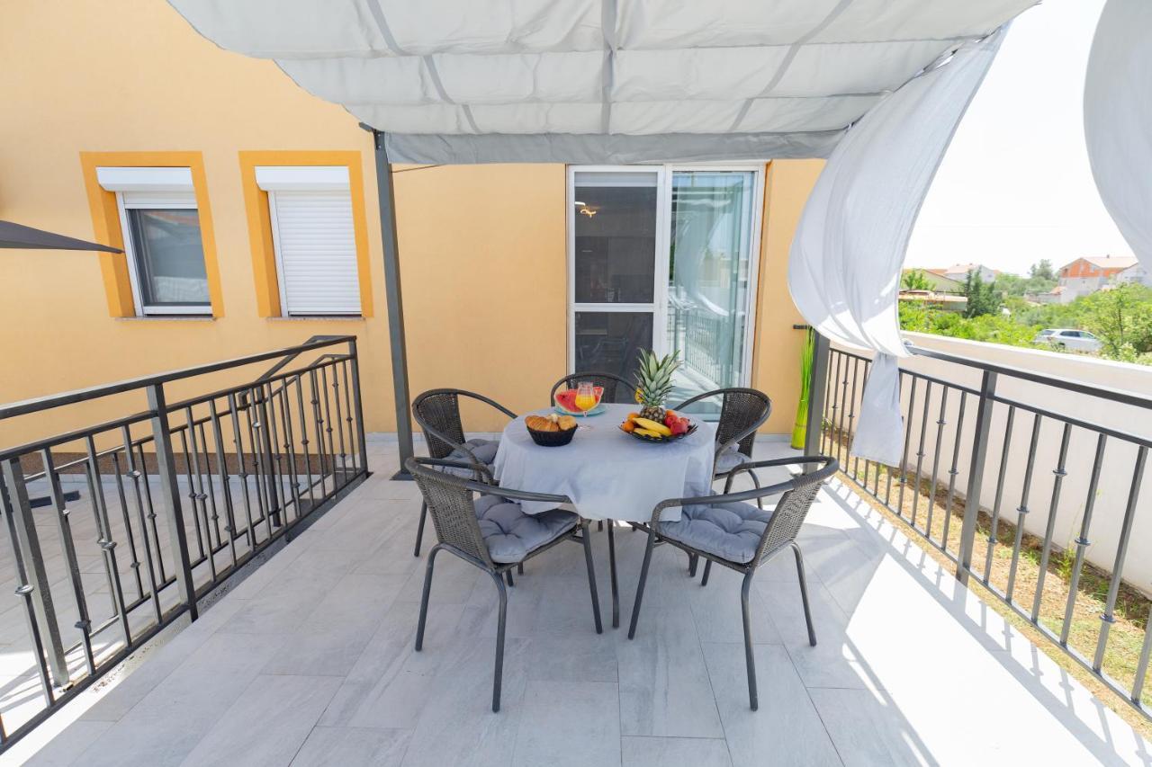 Villa Family And Friends Private Heated Pool With Jacuzzi Zadar Bagian luar foto